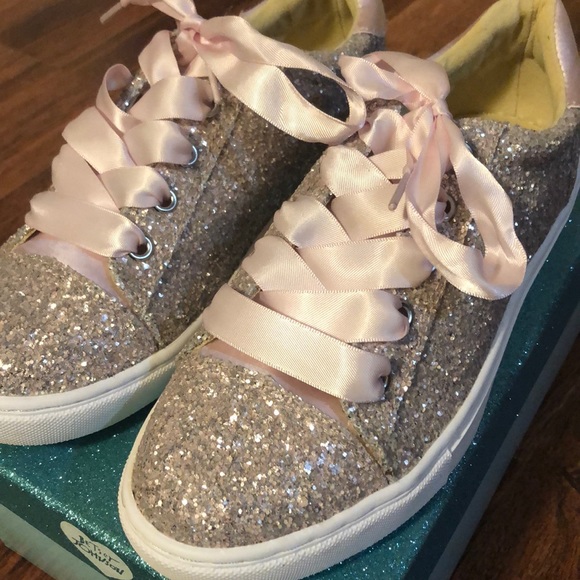 Blue by Betsy Johnson - Picture 1 of 4